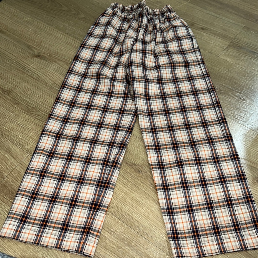 Zara kids size 10 checkerd pants! In excellent condition